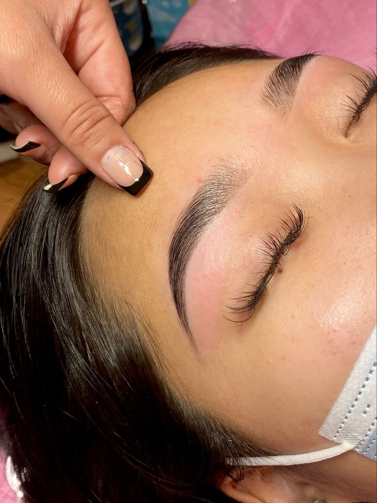 Common Brow Lamination Mistakes and How to Avoid Them 💁‍♀️